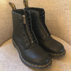 Doc Martens 1460 Pascal Nappa Zipper Boots Size 8!
